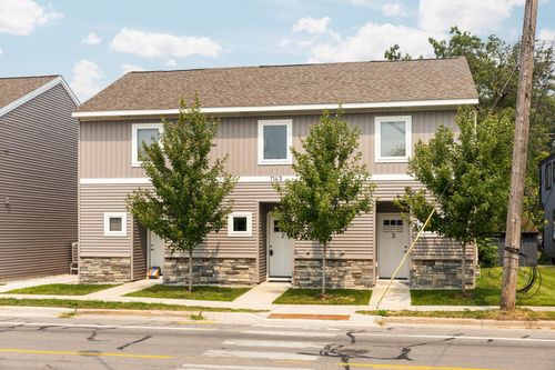 1143 E 8th St, Traverse City, MI, 49686-2999 | Card Image
