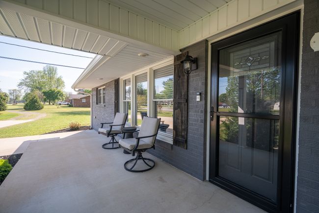 703 Brenda Ave, House other with 3 bedrooms, 2 bathrooms and null parking in Loretto TN | Image 20