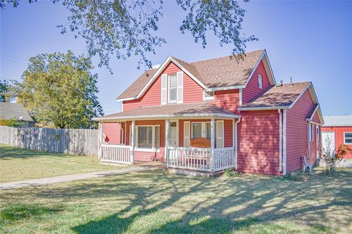 521 E Scheidel Ave, Canute, OK, 73626 | Card Image