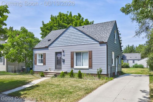 1150 W Marshall St, Ferndale, MI, 48220-1637 | Card Image