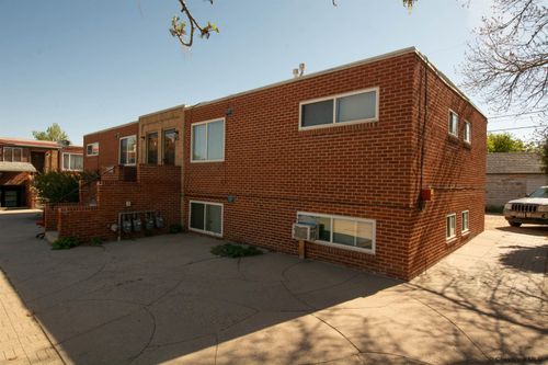 1507 Hot Springs Ave, Cheyenne, WY, 82001 | Card Image