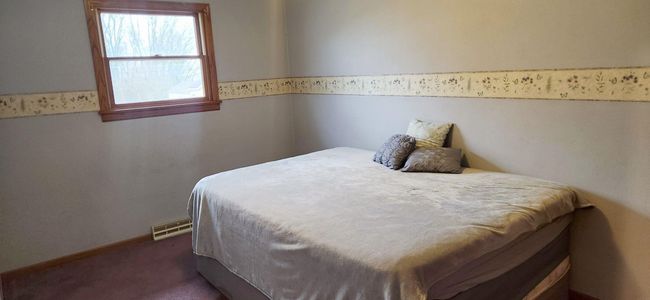 325 E Elm St, House other with 3 bedrooms, 1 bathrooms and null parking in Strawberry Point IA | Image 11