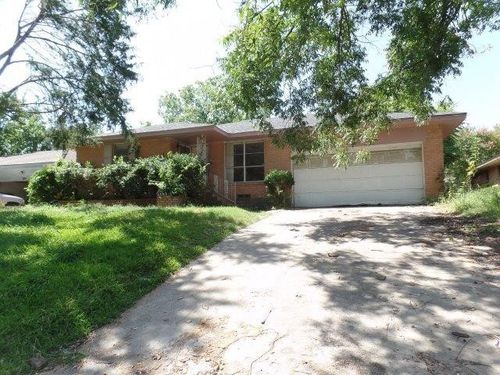 1122 Pinedale Ln, Dallas, TX, 75241-1943 | Card Image