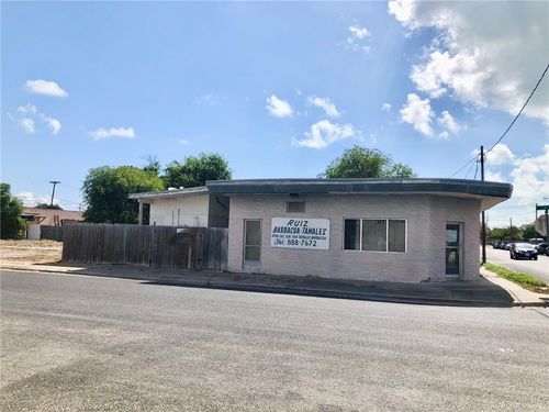 422 14th St, Corpus Christi, TX, 78401-3102 | Card Image