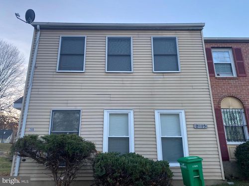 2115 N Anvil Ln, TEMPLE HILLS, MD, 20748-4293 | Card Image