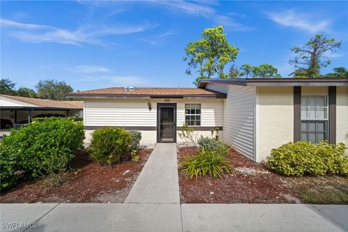 1071-1071 Pine Isle Ln, NAPLES, FL, 34112-6181 | Card Image