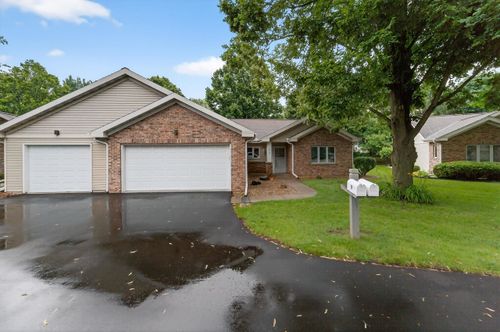 11 Saukdale Trl, Madison, WI, 53717-2301 | Card Image