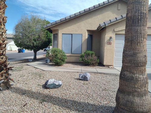3220 E Hononegh Dr, Phoenix, AZ, 85050-4804 | Card Image