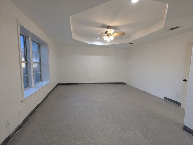 410 E Willis St, House other with 2 bedrooms, 1 bathrooms and null parking in Odem TX | Image 20