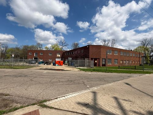 818 Cobb Avenue, Kalamazoo, MI, 49007 | Card Image