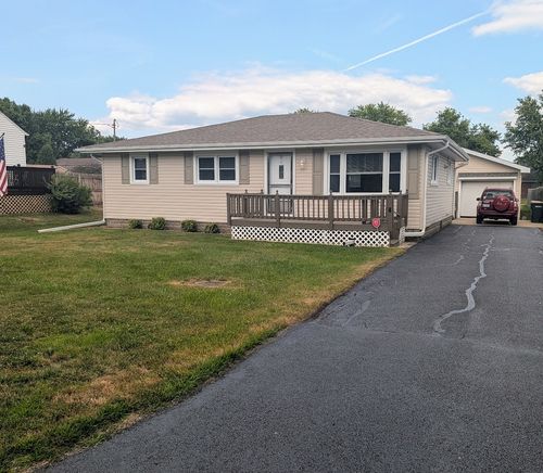325 N 2nd Ave, Coal City, IL, 60416-1207 | Card Image
