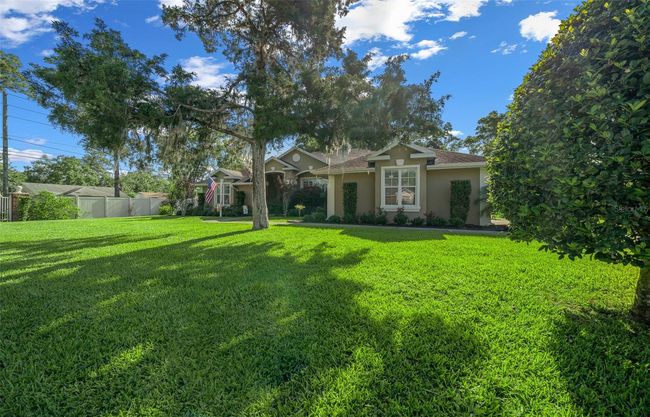 811 Se 49 Th Ave, House other with 4 bedrooms, 2 bathrooms and null parking in OCALA FL | Image 4