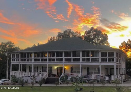 34 Rozzel Rd, Pikeville, TN, 37367 | Card Image