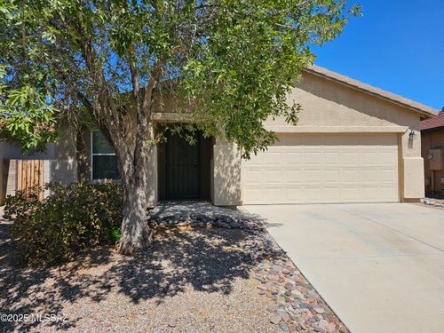 9284 N Red Diamond Ave, Tucson, AZ, 85742-8334 | Card Image