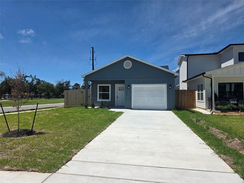 9903 Dipping Woods Street, Houston, TX, 77076 | Card Image