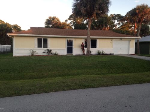 153 Bayamo Ave Ne, Palm Bay, FL, 32907-3148 | Card Image