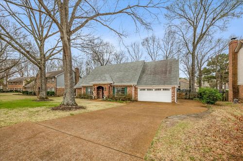 8193 Kimbrook Dr, Germantown, TN, 38138-2454 | Card Image