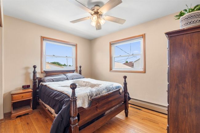 2469 1 St St, House other with 3 bedrooms, 2 bathrooms and null parking in Cedar Rapids IA | Image 10