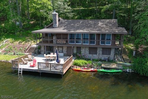 58 E Shore Trl, Sandyston, NJ, 07826-5014 | Card Image