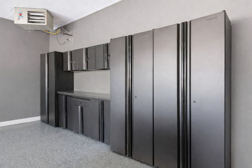 3253 Stewert Dr, Darien, IL, 60561-1720 | Card Image