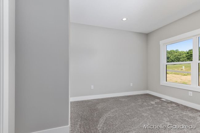 3551 Leaf Ln, House other with 3 bedrooms, 3 bathrooms and null parking in Freeport MI | Image 25