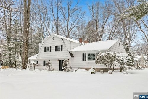 78 Woodmont Dr, Woodcliff Lake, NJ, 07677-7655 | Card Image