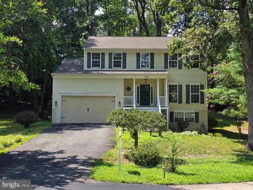 3404 Holly Cir, TRIANGLE, VA, 22172-1417 | Card Image