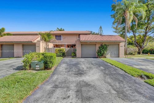 20533-20533 Ne 6th Ct, Miami, FL, 33179-2435 | Card Image