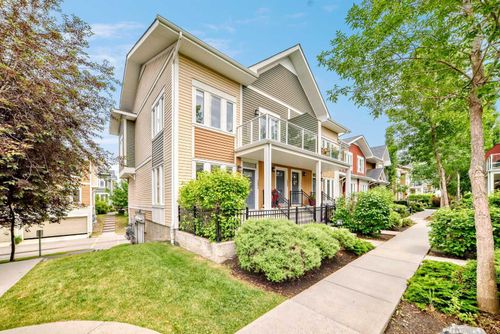 1004 Auburn Bay Sq Se, Calgary, AB, T3M0Y8 | Card Image