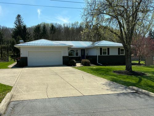 236 Elm Dr, Newark, OH, 43055-8971 | Card Image