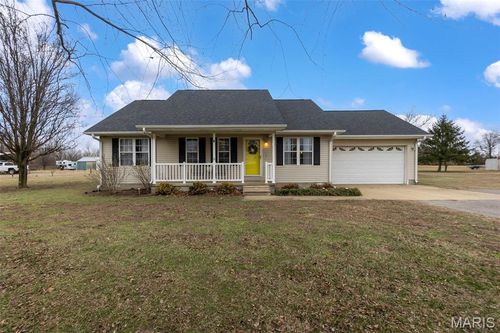 2163 E County Highway 450, Sikeston, MO, 63801-8226 | Card Image