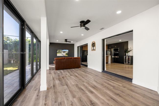 3910 Ne 27 Th Ter, House other with 4 bedrooms, 3 bathrooms and null parking in Lighthouse Point FL | Image 44