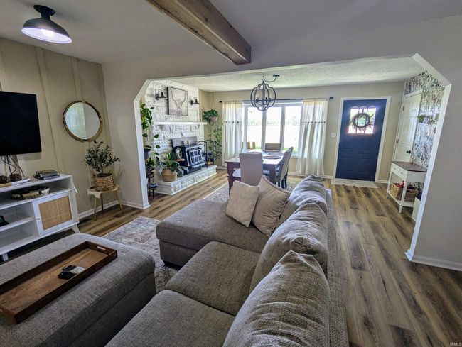 1406 N 800 E, House other with 3 bedrooms, 3 bathrooms and null parking in Greentown IN | Image 5