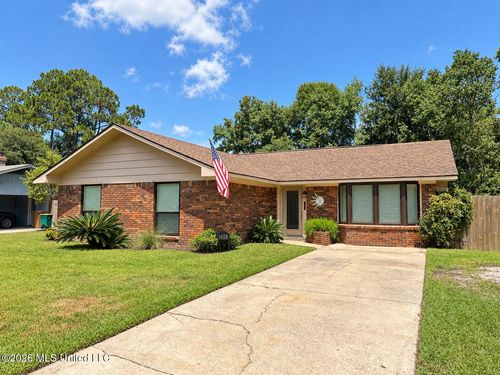 1008 Leigh St, Long Beach, MS, 39560-2209 | Card Image