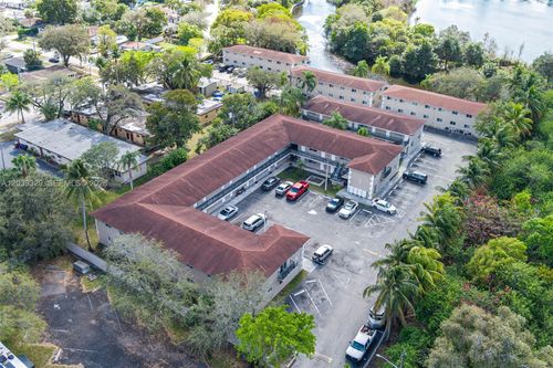 23-480 Nw 24th Ave, Fort Lauderdale, FL, 33311-7797 | Card Image