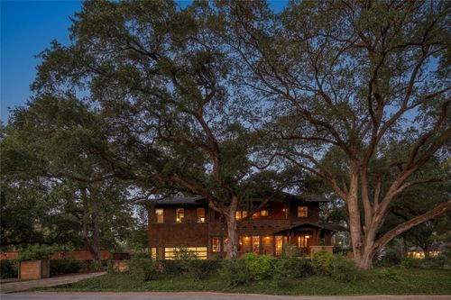 1090 Lamonte Ln, Houston, TX, 77018-4319 | Card Image