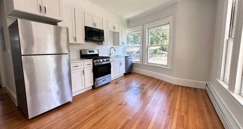apt-1-608 Franklin St, Melrose, MA, 02176-1737 | Card Image