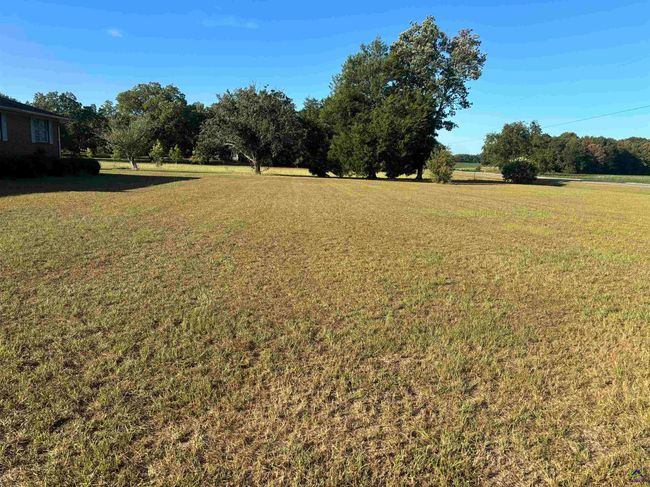 1943 Vienna Hwy, House other with 3 bedrooms, 2 bathrooms and null parking in Pineview GA | Image 10
