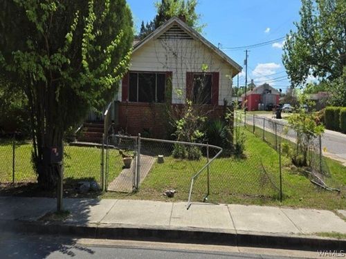 800 Arcola Rd, Demopolis, AL, 36732-3104 | Card Image