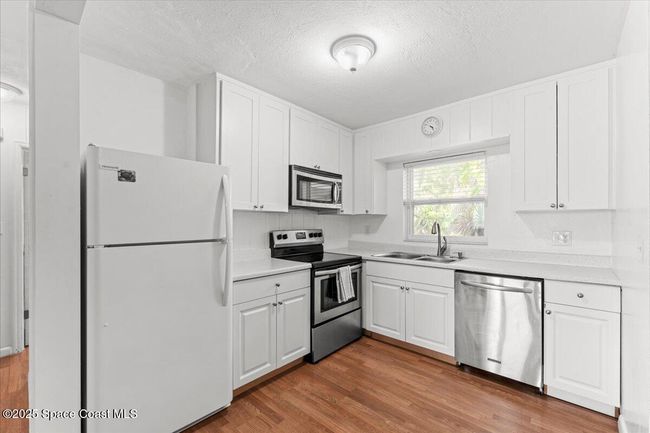 143 Cedar Ave, House other with 3 bedrooms, 2 bathrooms and null parking in Cocoa Beach FL | Image 8