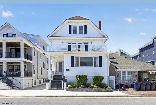 22 S Rosborough Ave, Ventnor City, NJ, 08406-2513 | Card Image