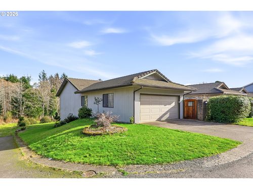4696 Ne Windward Pl, Lincoln City, OR, 97367-5007 | Card Image