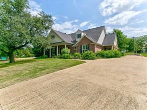 9307 Bellechase Rd, Granbury, TX, 76049-4429 | Card Image