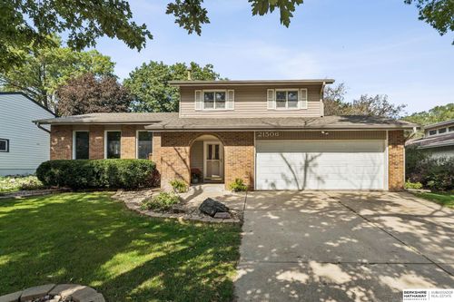 21506 Harney St, Elkhorn, NE, 68022-1904 | Card Image