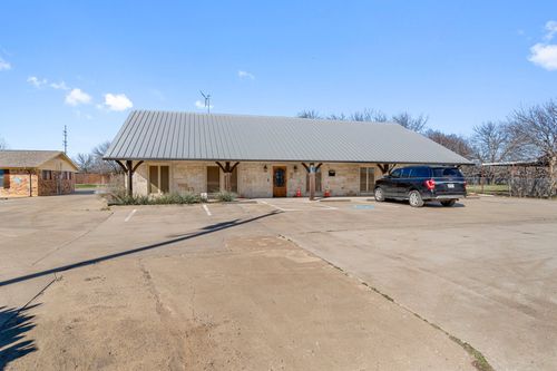 11-8300 Us Highway 380, Cross Roads, TX, 76227-2648 | Card Image