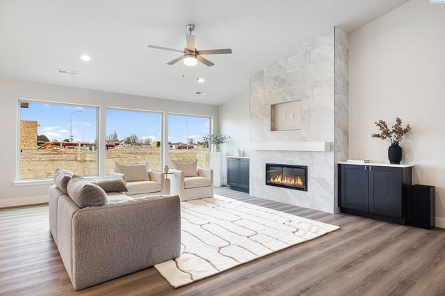 10705 Danube Dr, Home with 4 bedrooms, 2 bathrooms and null parking in Pasco WA | Image 11