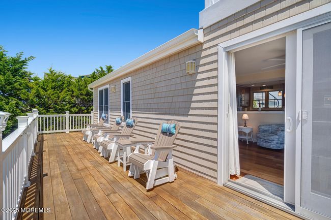 Front Deck | Image 13