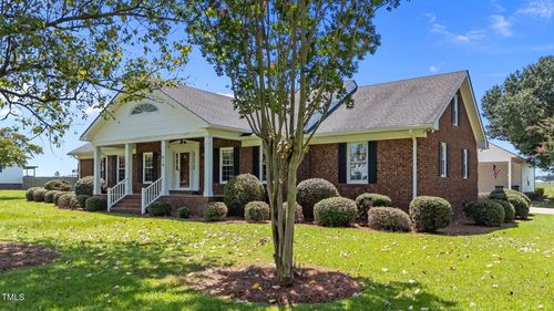 919 Dragstrip Rd, Benson, NC, 27504-8437 | Card Image
