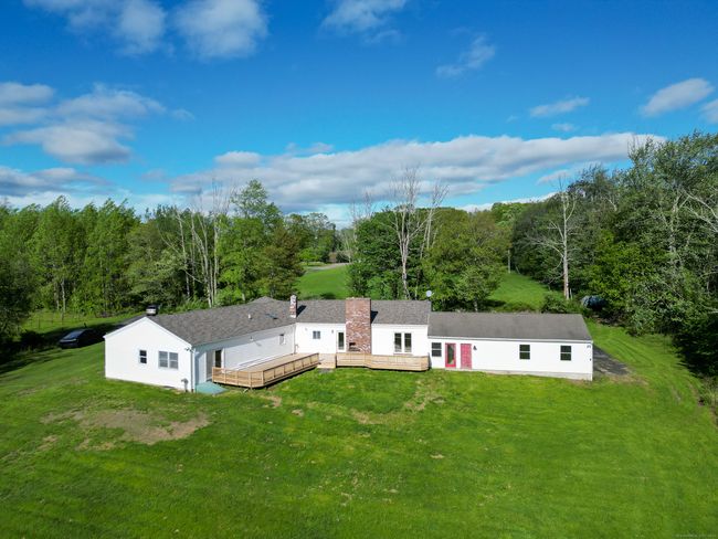 125 Woodchuck Ln, House other with 3 bedrooms, 3 bathrooms and null parking in Harwinton CT | Image 4