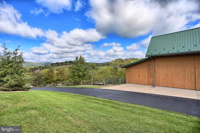 133 Paradise Rd, House other with 4 bedrooms, 5 bathrooms and null parking in SPRING MILLS PA | Image 32